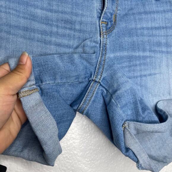 Isabel Maternity Womens Shorts Size 27 Denim Blue Light Wash Midi Jean - Picture 12 of 12